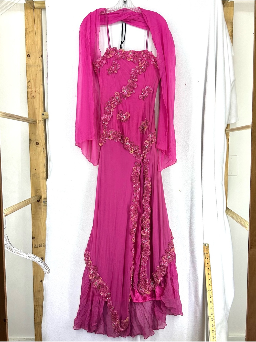 Lara Design 100% Silk Beaded Embellished Pink Formal Gown Dress Size 4